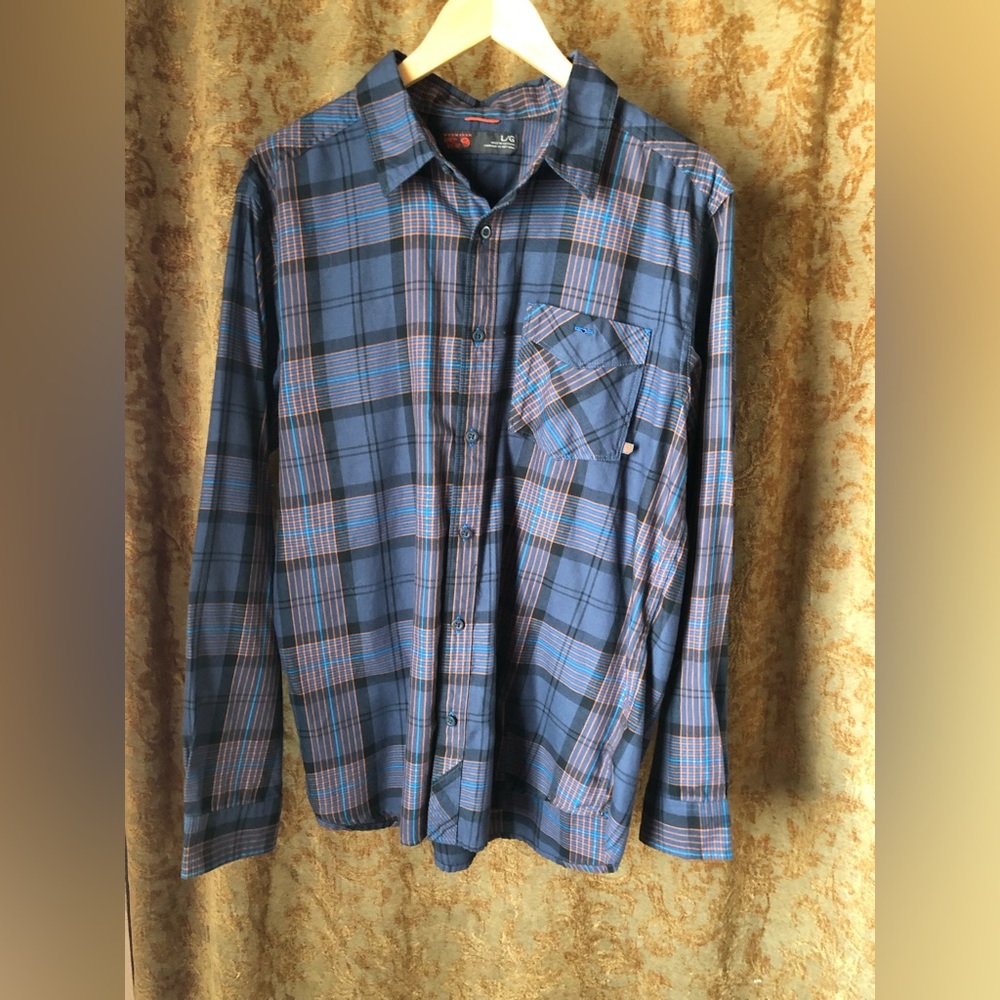 Mountain Hardware button up long sleeve shirt men’s large